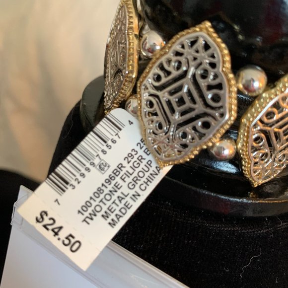 Style & Co Filigree Necklace & Bracelet Set - Picture 8 of 12